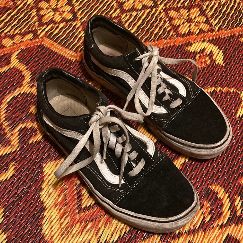 Black Vans